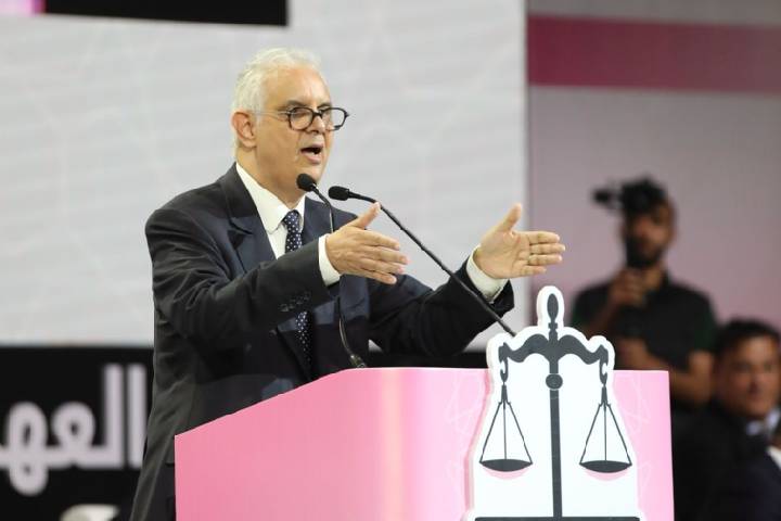 نزار بركة الأمين العام لحزب الاستقالل : الحكم الذاتي سيفتح آفاقا للتنمية واالستقرار على الصعيدين المغاربي واإلقليمي