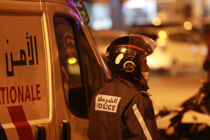 توقيف شخصين يشتبه في تورطهما في قضية تتعلق بحيازة وترويج23 ألفا و500 قرصا مخدرا