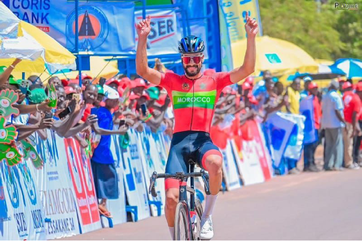 المغربي إدريس علواني يحصد الميدالية البرونزية في بطولة إفريقيا للدراجات