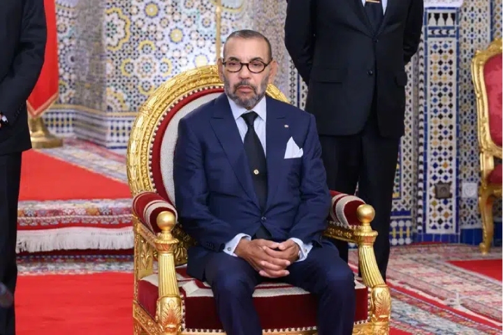 الملك محمد السادس يهنئ رئيسة السورينام بمناسبة العيد الوطني لبلادها