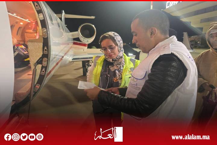 وزارة الصحة تؤمّن نقلاً طبياً مستعجلاً لمريض في وضعية حرجة من الراشيدية إلى CHU طنجة