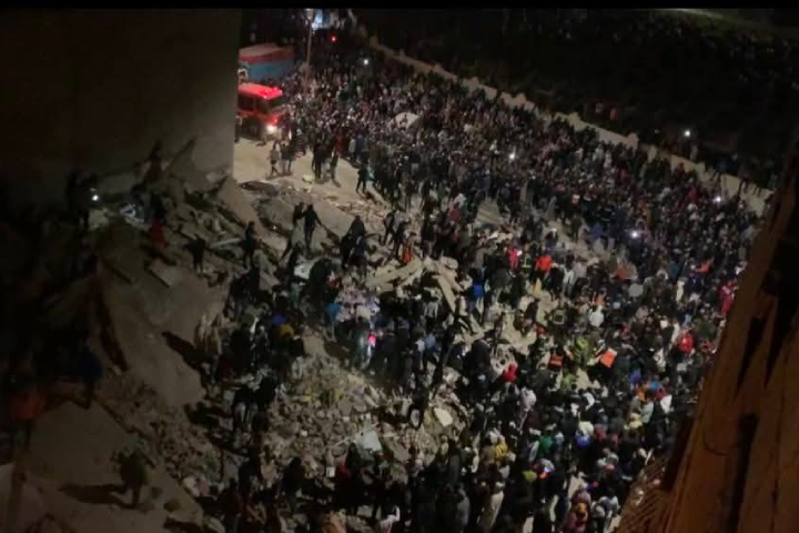 فاجعة بمدينة فاس جراء انهيار بنايتين متجاورتين..