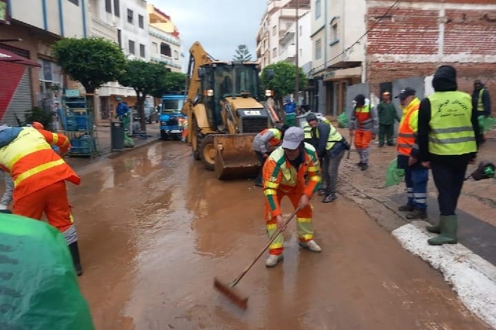 تساقطات غزيرة بولاية تطوان تتسبب في خسائر مادية وتعطل حركة السير و الجولان 