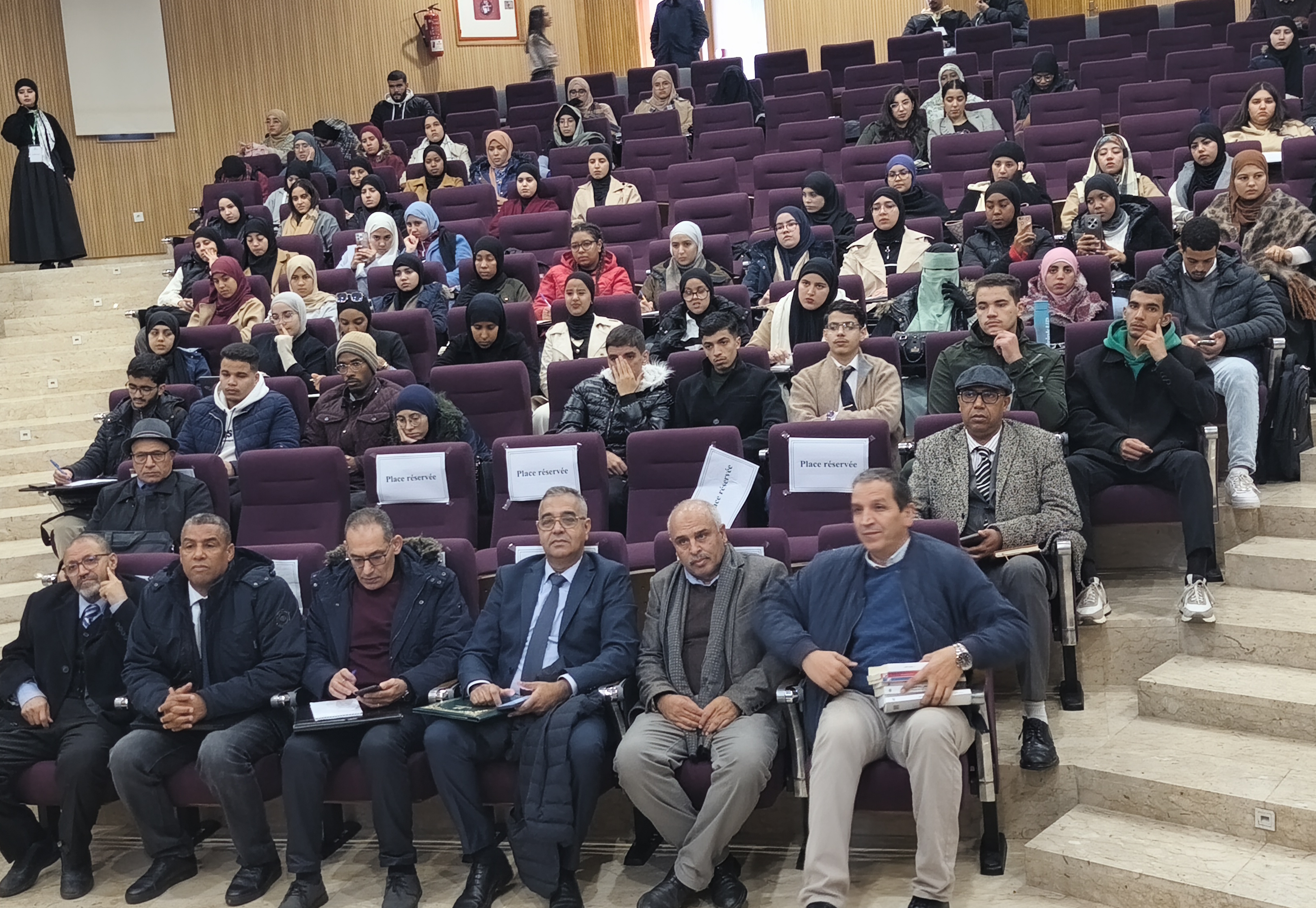 خبراء التربية يناقشون في الرباط قضايا الخطاب وعلاقته باللسانيات والعلوم المعرفية 