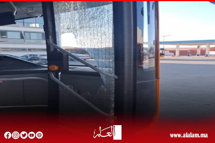 توقيف قاصر هشم زجاج حافلة للنقل الحضري بأكادير