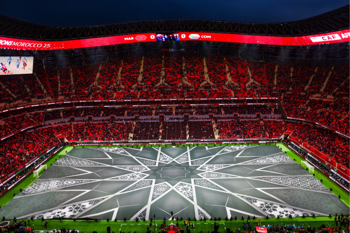 صحيفة إسبانية تشيد باحتضان المملكة لـ"كان 2025"