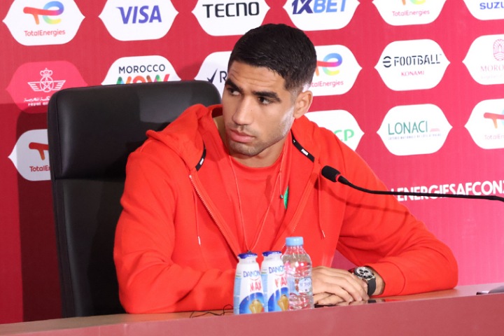 حكيمي: "جميع اللاعبين يشعرون بحجم المسؤولية الملقاة على عاتقهم.."