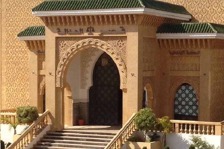 الجديدة 10 أشهر حبسا نافذا في حق يوتوبر بالجديدة