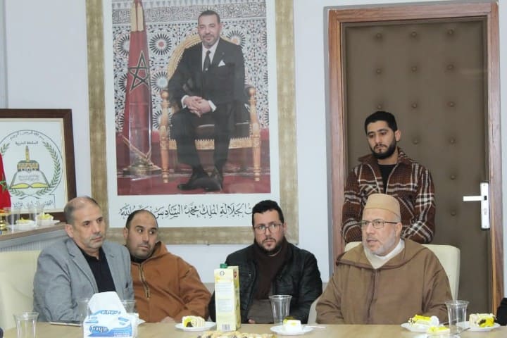 المجلس العلمي المحلي للحسيمة يكرّم الأستاذ يونس بقيان بمناسبة نجاحه في مباراة التدريس الجامعي