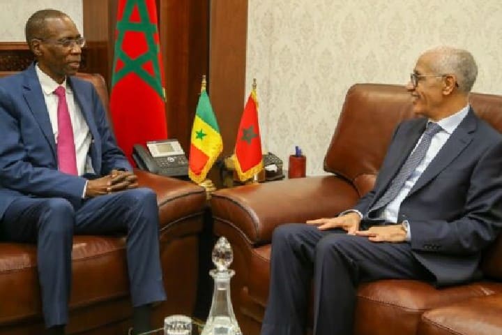 نهائي الأشقاء.. داكار تشيد بروح المغرب قبل موقعة الأسود المغربية والسنغالية