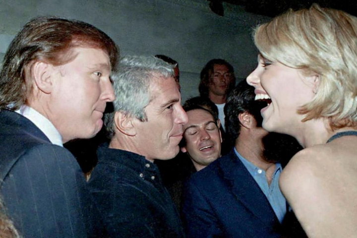 شخصيات جديدة تطالها فضيحة "إبستين" ضمنهم أمراء ومسؤولون كبار