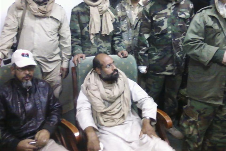 تفاصيل اغتيال نجل الزعيم الليبي الراحل معمر القذافي..