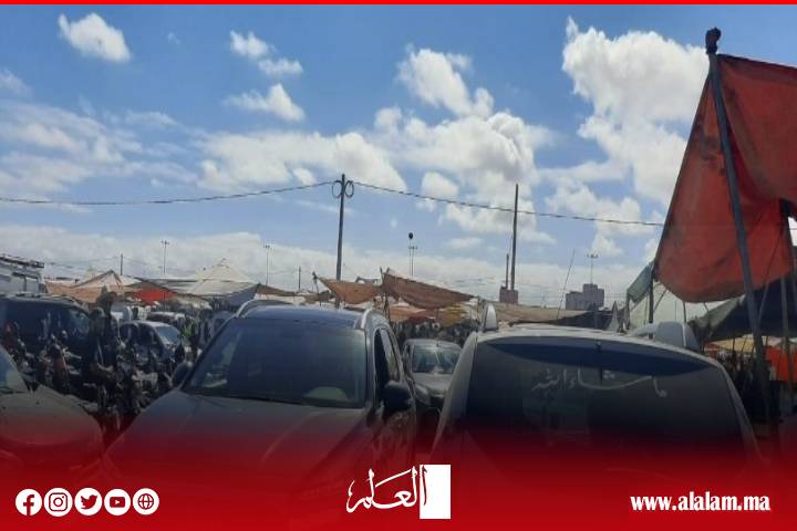 سوق "الحمرا" بمولاي عبد الله: فوضى عارمة ووقاية صحية مغيبة