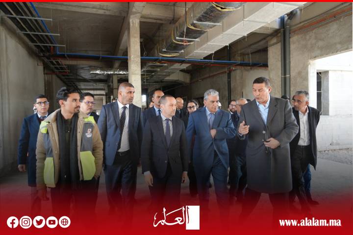 تعزيزاً للعرض الصحي بأقاليمنا الجنوبية: التهراوي يتفقد أشغال تشييد المركزين الاستشفائيين الجامعيين بالعيون وكلميم