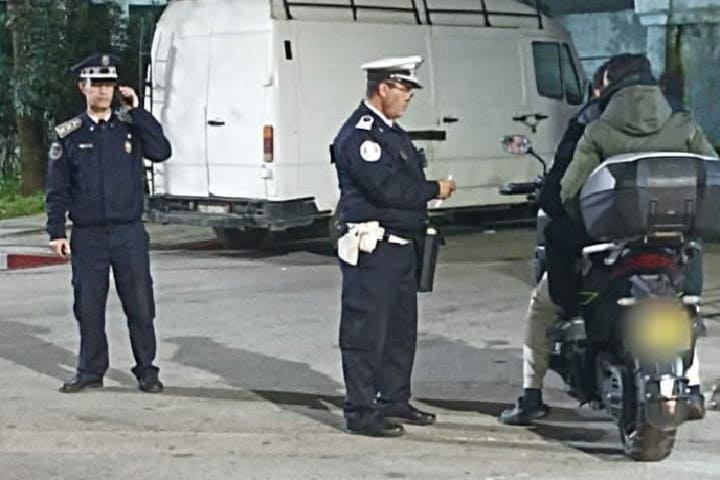 جهود أمنية صارمة لترسخ الإحساس بالأمن و تعزيز الإنضباط و السلامة الطرقية بمرتيل