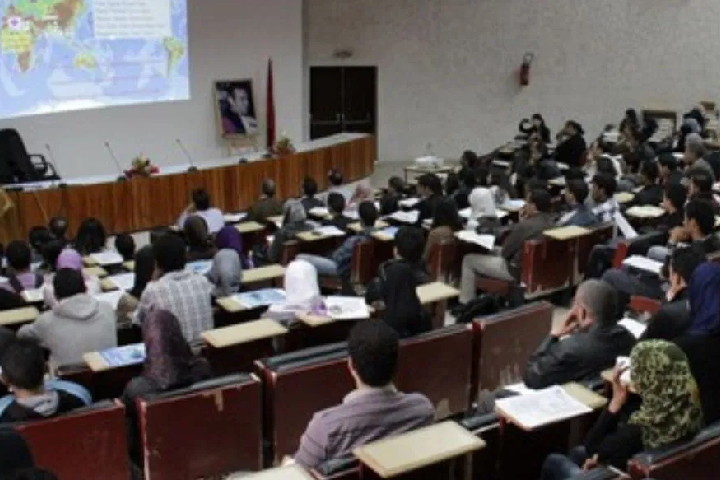 احتجاجا‭ ‬على‭ ‬مشروع‭ ‬القانون‭ ‬59‭.‬24‭ ‬