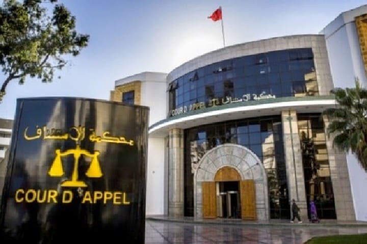 جنايات طنجة تسقط عصابة إجرامية بـ16 سنة سجنا نافذا بتهمة استغلال قاصرات وسرقات تحت التهديد