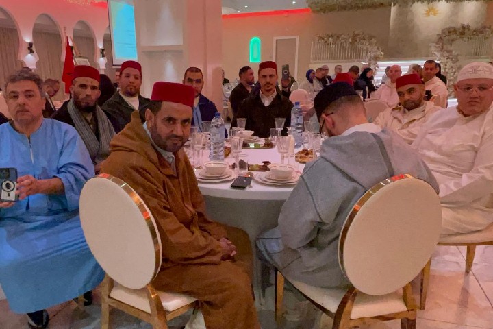 إفطار رمضاني يجمع أفراد الجالية المغربية في أمستردام