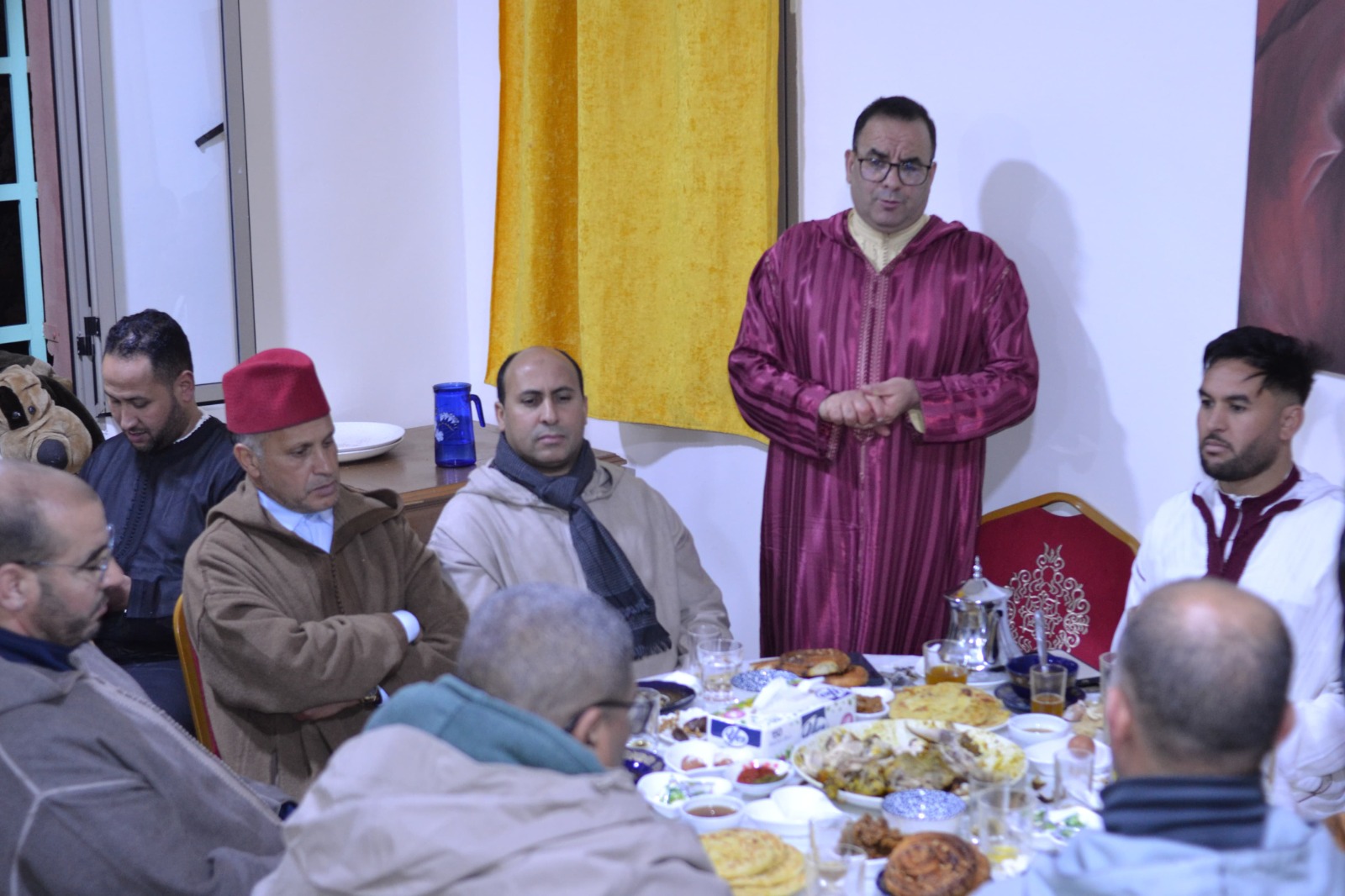 إفطار جماعي  بمركز الأمل للأشخاص في وضعية صعبة بأزيلال   بلمسة إنسانية