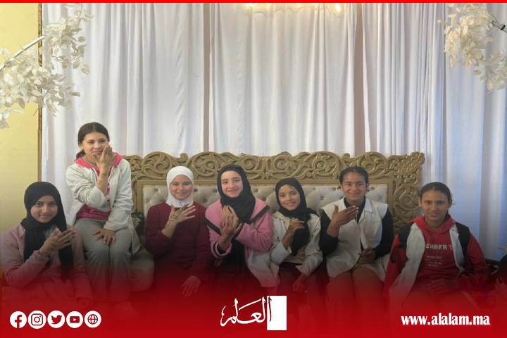 الثانوية الإعدادية النويرات تحتفي بالمرأة بحفل حناء في أجواء رمضانية مميزة