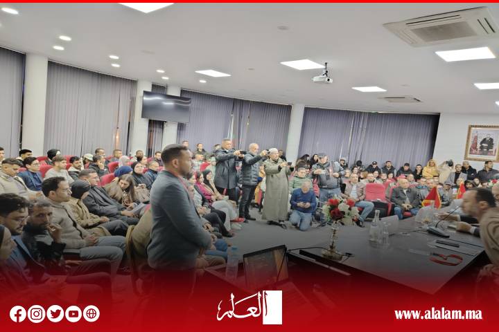 عبد الجبار الراشيدي وعثمان الطرمونية في لقاء تواصلي بالجديدة