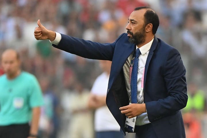 انفصال ودي بين الجامعة والسكتيوي والأخير على أعتاب تجربة جديدة في سلطنة عُمان