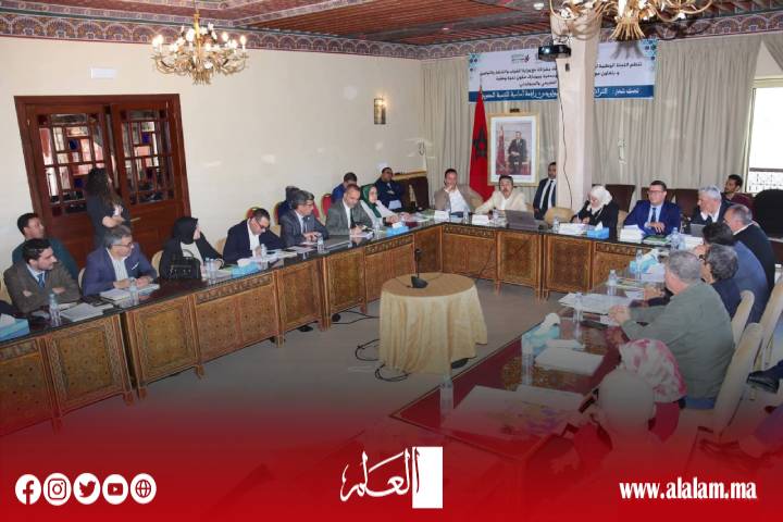 أوزود تحتضن ندوة وطنية حول حماية التراث الطبيعي والجيولوجي وتدعو لتفعيل القانون 22.33