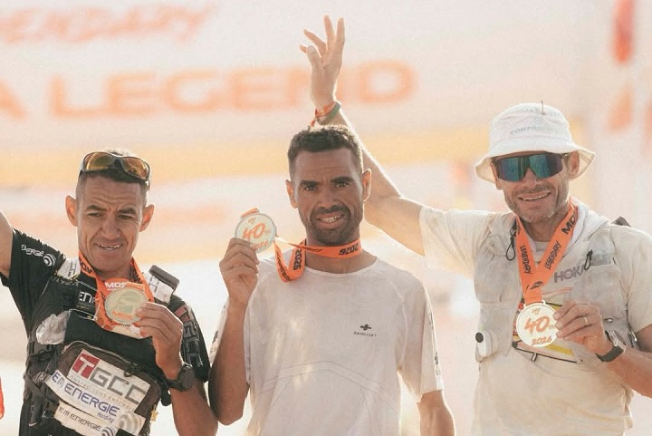 محمد المرابطي والفرنسية ناكاش بطلين لماراطون الرمال 2026