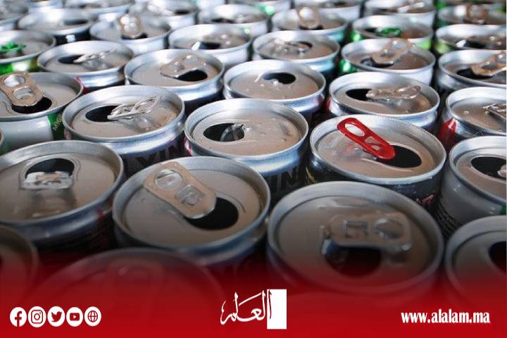 الإدمان على المشروبات الطاقية يهدد صحة الشباب المراهق