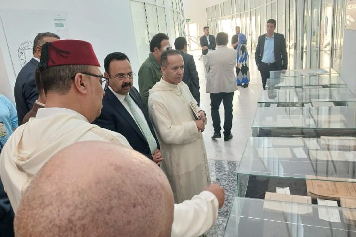 انطلاق فعاليات  الأسبوع الثقافي بالعرائش احتفاء بالذاكرة الأندلسية ومعرض “أبناء الأندلس”