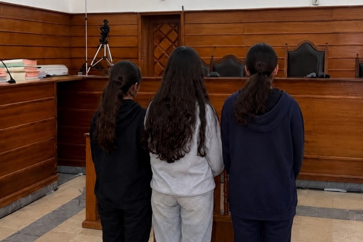 سقوط شبكة للاتجار بالبشر وتوقيف 12 شخصا بتهمة استغلال قاصرات جنسيا بالقصر الكبير