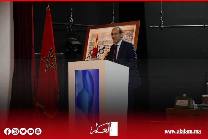 رئيس هيئة النزاهة: التهرب الضريبي والفساد يهددان شرعية النظام الجبائي