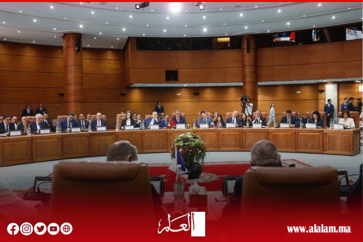 انطلاق أشغال الاجتماع رفيع المستوى المغربي-الفرنسي لتعزيز الشراكة الاستراتيجية بين البلدين
