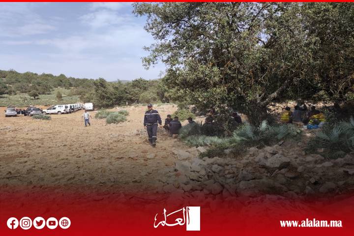 اليوم الثامن من حريق غابة أنفك.. القوات العمومية ومتطوعون ينجحون في تطويق النيران وسط تعبئة واسعة بأفورار