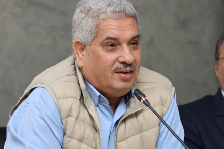 بلد غني وشعب ينتظر أبسط شروط العيش الكريم