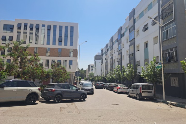 عزلة رقمية في قلب التوسع العمراني: هل تكسر عقارات "عين ملول" شراكتها مع "أورنج"؟
