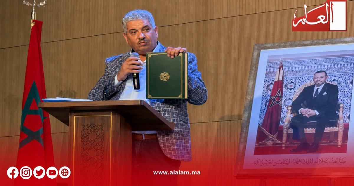 المدارس الأوروبية والأمريكية بدأت تستعيد تلامذتها من قبضة الهواتف الذكية.. ماذا عن أطفالنا؟