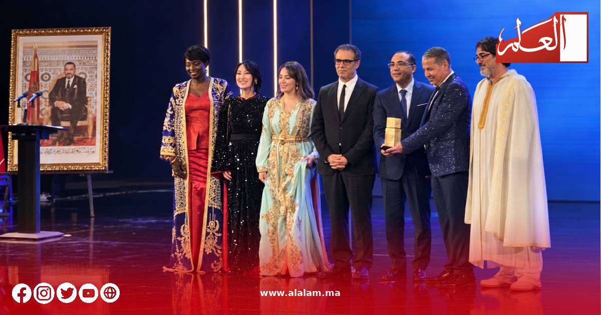 جانب من حفل التتويج بالمهرجان الدولي المغاربي للفيلم بوجدة