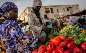 معالم أزمة حادة في موريتانيا بدأت بارتفاع الأسعار وغياب مواد أساسية عن السوق