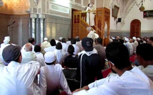 وزارة الأوقاف تحث على ضمان حياد المساجد والقائمين عليها في الانتخابات التشريعية المقبلة