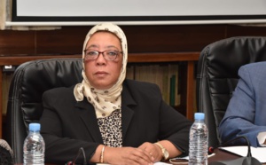 المستشارة البرلمانية فتيحة خورتال تطرح ظاهرة "أُفول دُور الشباب"