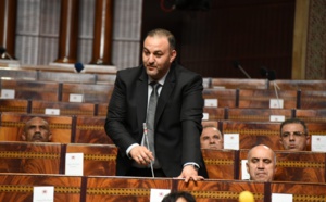 نائب برلماني ينبه إلى الوضعية الصعبة التي يعيشها المغاربة العالقون بالخارج