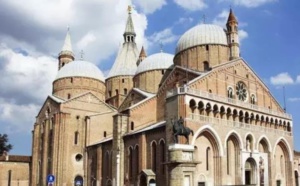 جامعة بادوڤا الإيطالية تحتفي بذكرى مرور 800 سنة عن تأسيسها في مدينتين مغربيتين
