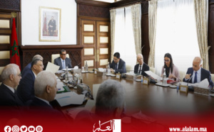 الحكومة تتدارس اليوم مشاريع مراسيم تتعلق بتغيير النظام الأساسي للموظفين