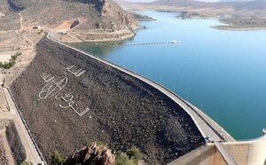 وسط‭ ‬تفاؤل‭ ‬المغاربة…‭ ‬مخزون‭ ‬السدود‭ ‬الوطني‭ ‬يرتفع جهود‭ ‬كبيرة‭ ‬لتدارك‭ ‬التآخر‭ ‬الحاصل‭ ‬في‭ ‬إنجاز‭ ‬المشاريع‭ ‬المائية‭ ‬الكبرى