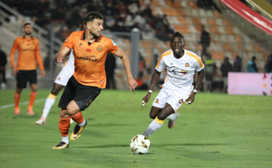 نهضة بركان يستهل مشواره في عصبة الأبطال بفوز مستحق والجيش يتعثر