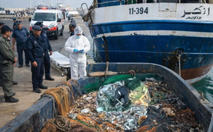 نصف جثة بشرية تدفع مركبا للصيد إلى التوقف عن نشاطه مؤقتا