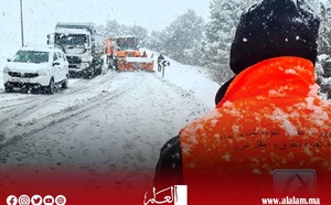 وزارة التجهيز والماء تتخذ تدابير عملية لضمان استمرارية حركة السير وتأمين سلامة مستعملي الطريق