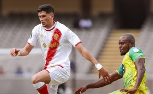 رغم صدارته بـ12 نقطة… الوداد يؤجل تأهله الرسمي إلى الجولة الأخيرة بالبيضاء 