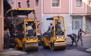 مقاطعة البرنوصي تباشر عملية تزفيت واسعة